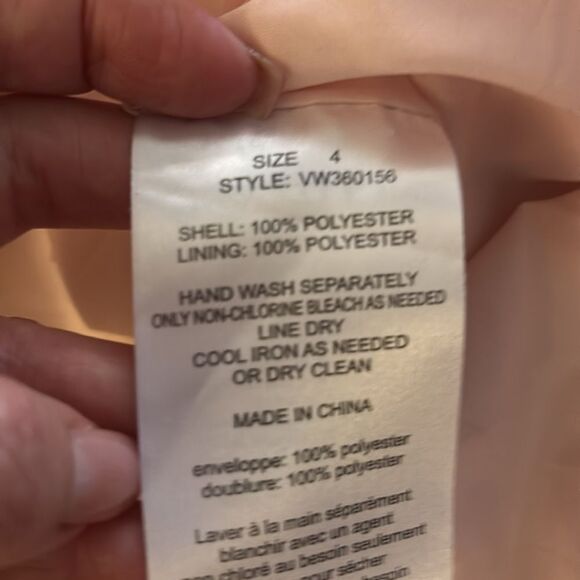 Vera Wang Elegant Lace Detail baby pink  Dress, US4 - Picture 13 of 13